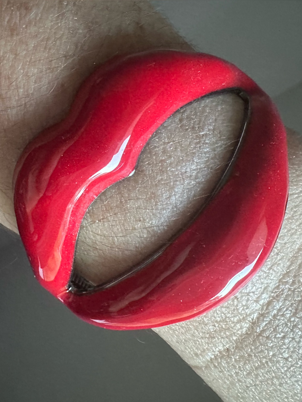 RARE COLLAB KIRNA ZABETE x TARGET  ENAMEL OPEN MOUTH LIP HINGED CUFF